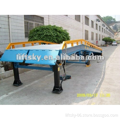 Mobile truck ramp / yard ramp / dock leveler / CE / logistics & storage equipment